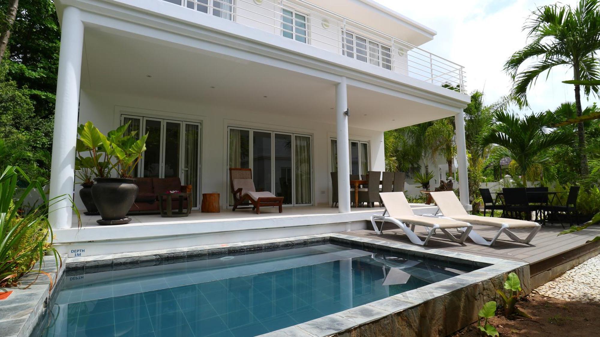 Brisas - Chateau Elysium Beau Vallon (Mahe)